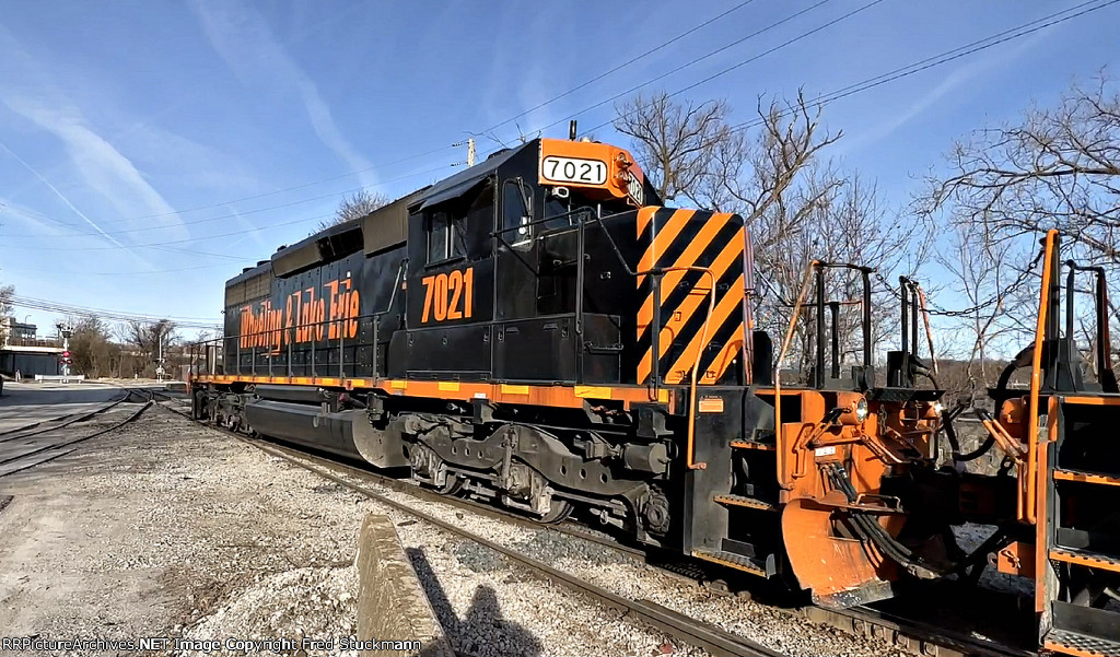 WE 7021 will follow the 7010 into the siding.